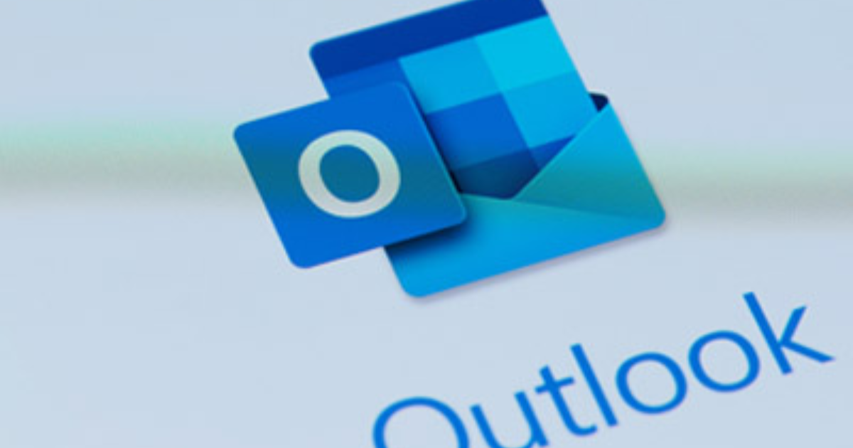 Lưu email Outlook